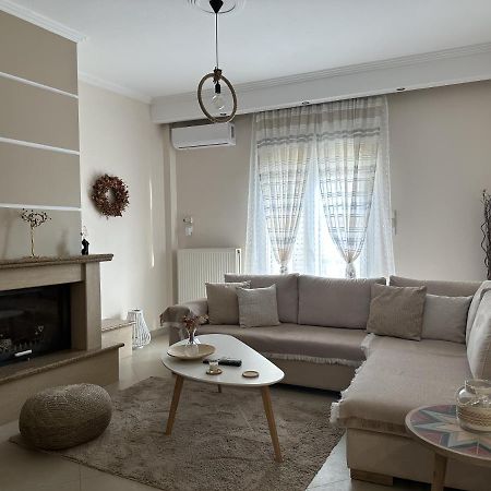 Arya Guesthouse Polýgyros Buitenkant foto