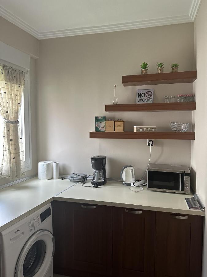 Arya Guesthouse Polýgyros Buitenkant foto
